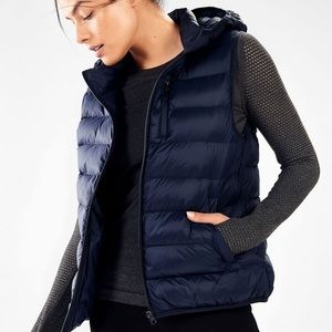 Fabletics quest packable quilted navy vest
